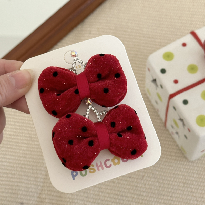Piros pöttyös hercegnő-stílusú hajcsat, édes, 3D konty és frufru
