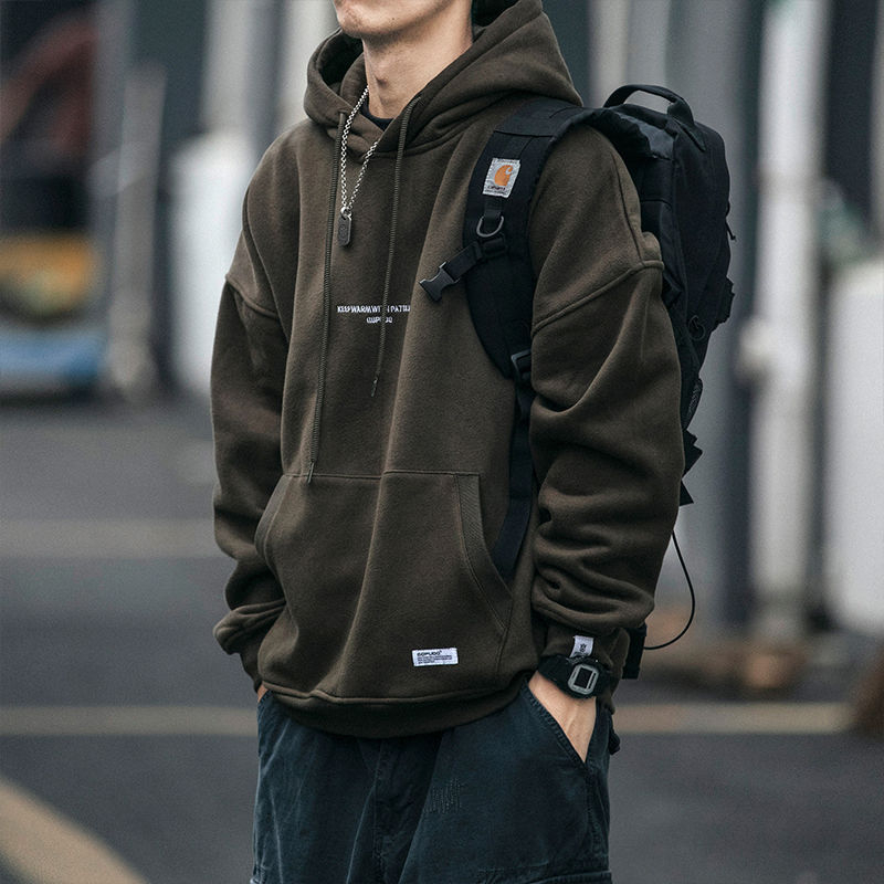 Ανδρικό hoodie σε αμερικανικό ρετρό στυλ, 2023 μοντέλο, ελαφρύ και χαλαρή γραμμή, καθημερινό streetwear πανωφόρι