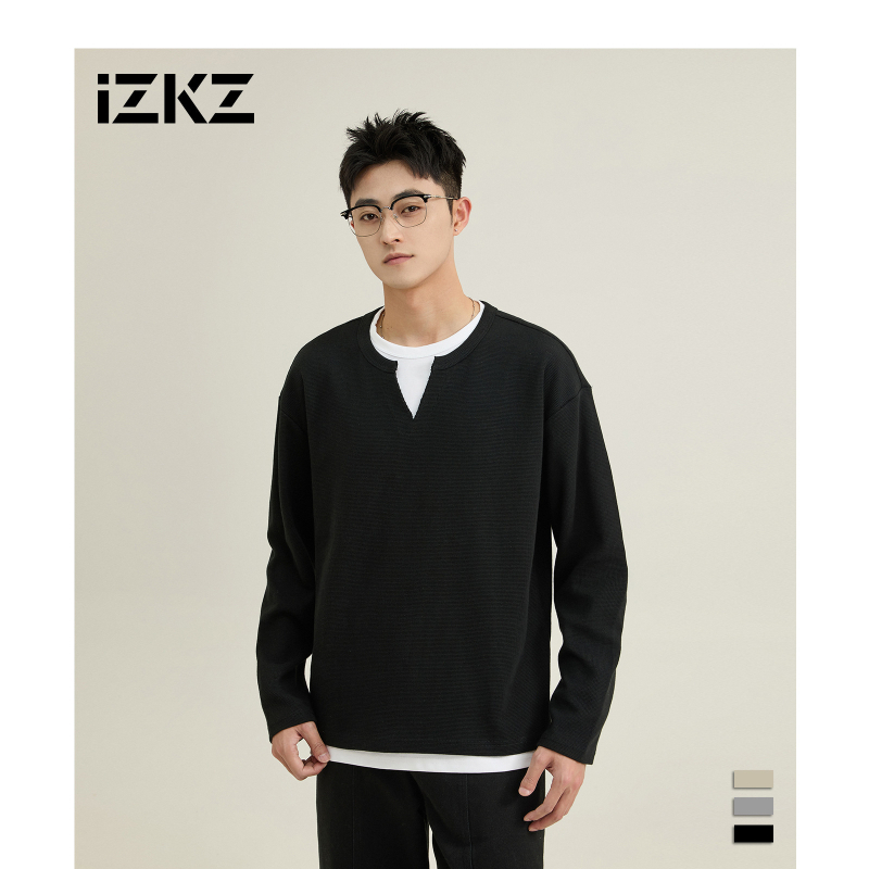 Ανδρικό φούτερ με υφή fleece και εφέ δύο μερών, φθινοπωρινό–χειμερινό 2024, άνετη χαλαρή γραμμή