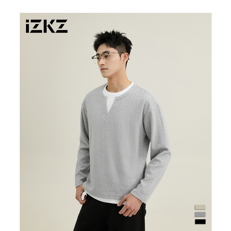 Ανδρικό φούτερ με υφή fleece και εφέ δύο μερών, φθινοπωρινό–χειμερινό 2024, άνετη χαλαρή γραμμή