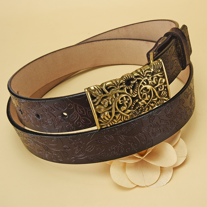 Ženski kožni kaiš s graviranom dekorom, vintage stil, dvostruka krava koža, kvadratna kopča, reljefna obrada, širina 2–4 cm, duljina 105–115 cm