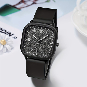 Unisex sat s velikim kvadratnim kućištem, silikonskim remenom, digitalnim brojčanikom, kvarcni pogon, studentski stil, minimalistička elegancija.