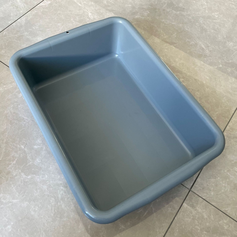 Debljasti plastični četvrtasti spremnik za pohranu posuđa i pribora