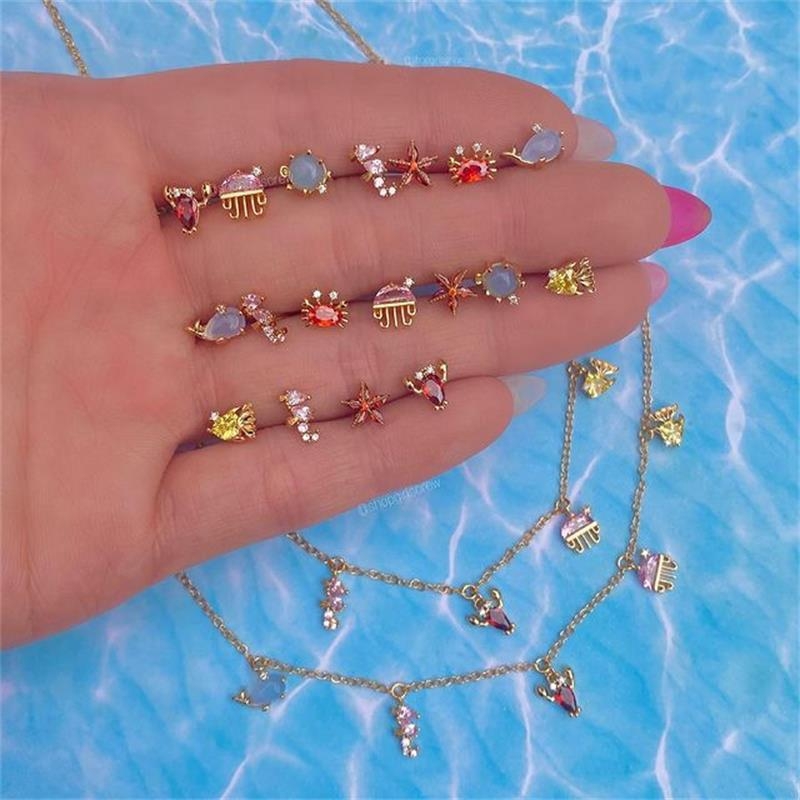 Narukvica od mesinga s 18K pozlatom i privjeskom morskog životinje za žene