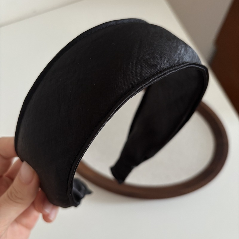 Ultra široka satenska diademă za žene, elegantan i sladak stil, široka kruna, vizualno izdužuje lice.