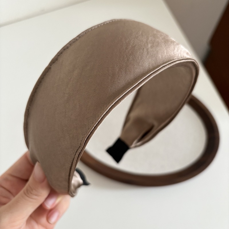 Ultra široka satenska diademă za žene, elegantan i sladak stil, široka kruna, vizualno izdužuje lice.