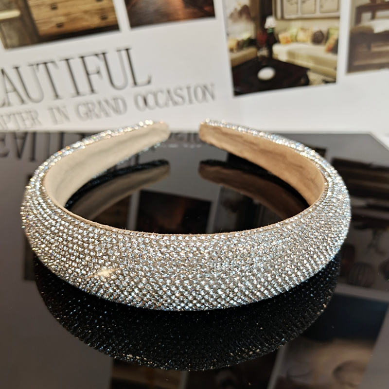 Široka čelenka za kosu s rhinestones, zvjezdani motiv, elegantna i vrhunska