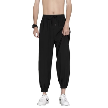 Férfiaknak lazán szabott cropped sportnadrág, gyorsan száradó Ice Silk anyagból, nyári sportos viselet