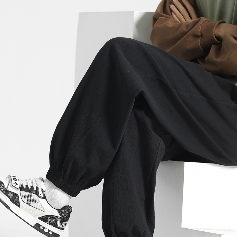 Férfi pamutnadrág nyárra, laza szabás, cropped jogger, vékony pamut-lin anyag