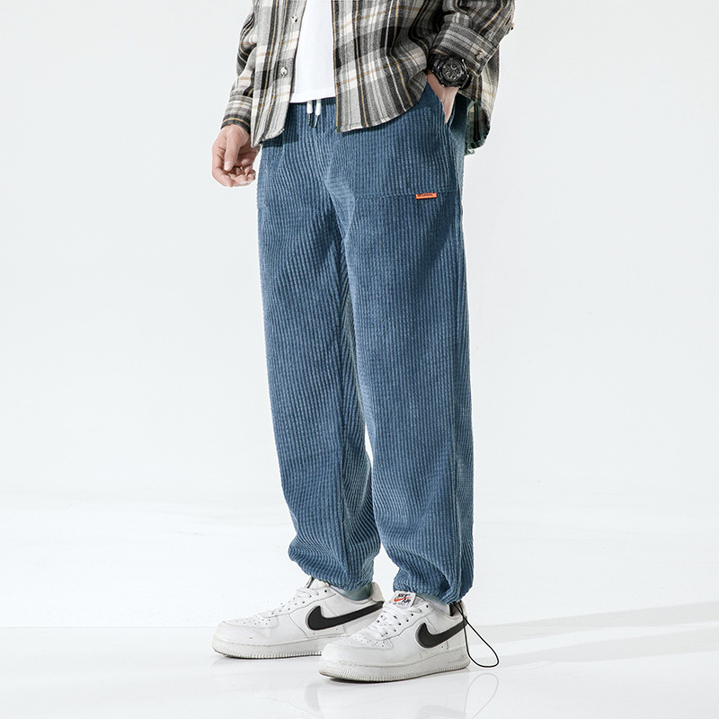 2026 Corduroy lazán szabott férfi sportnadrág, koreai stílus, cropped hosszúságú, bokáig érő