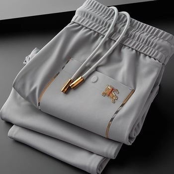 Férfi nyári vékony sportnadrág jég-selyem anyagból, slim-fit, ló mintás relief mintázattal