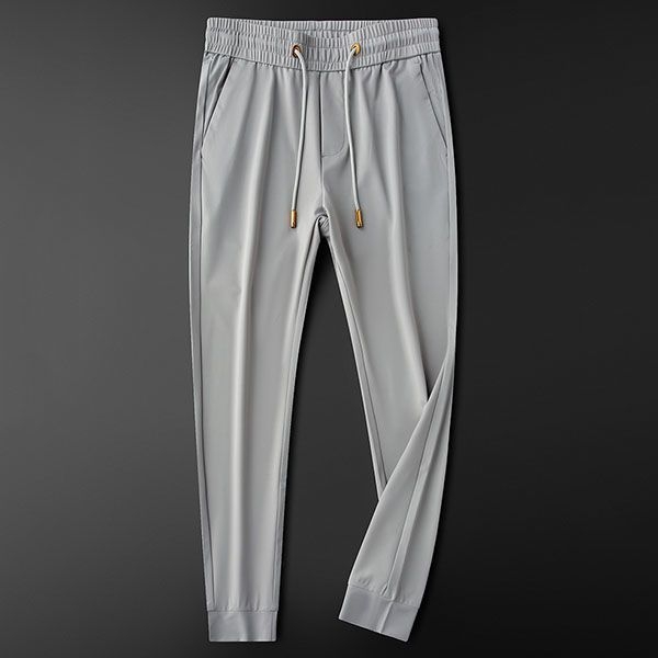 Férfi nyári vékony sportnadrág jég-selyem anyagból, slim-fit, ló mintás relief mintázattal
