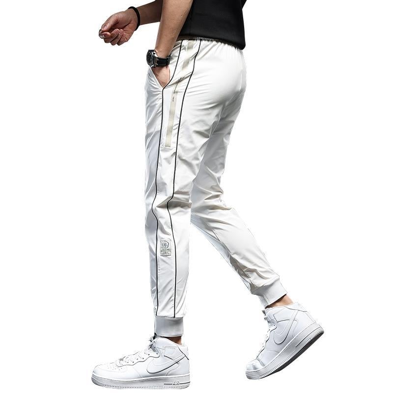 Muške sportske duge hlače od ice silk, slim-fit, tanke, bijeli prugasti uzorak, prozračne