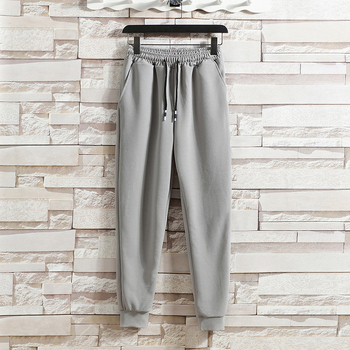 Férfi slim-fit sportos tréningnadrág, egyszínű, elasztikus