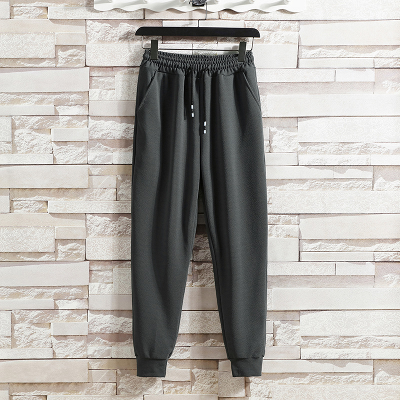 Férfi slim-fit sportos tréningnadrág, egyszínű, elasztikus
