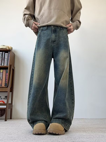 Férfi farmernadrág amerikai utcai stílusban, dekonstruált, scimitár fazon, retro mosott, karcsúsított, distressed, hétköznapi egyenes szárú
