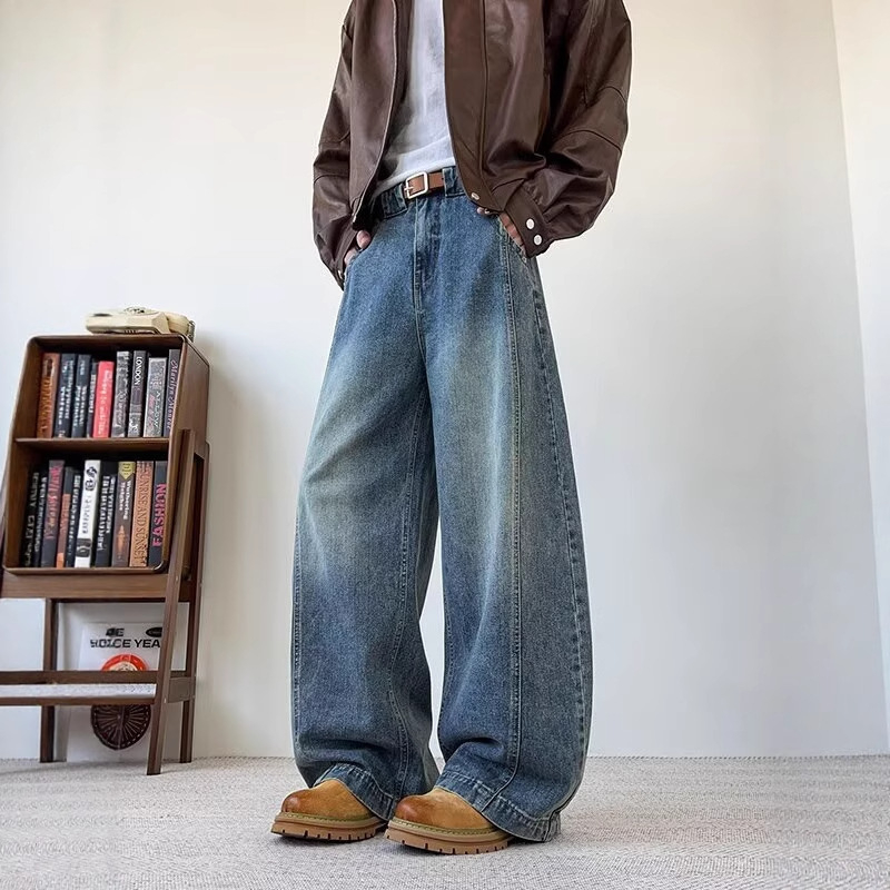 Férfi farmernadrág amerikai utcai stílusban, dekonstruált, scimitár fazon, retro mosott, karcsúsított, distressed, hétköznapi egyenes szárú