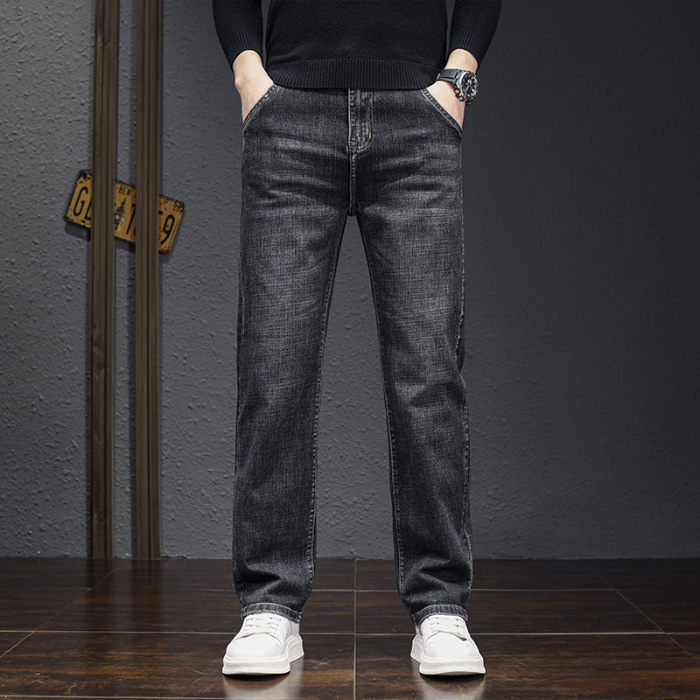 Kiváló minőségű, sokoldalú, lazán szabott straight-leg férfi denimnadrág, nyári viselet, elasztikus