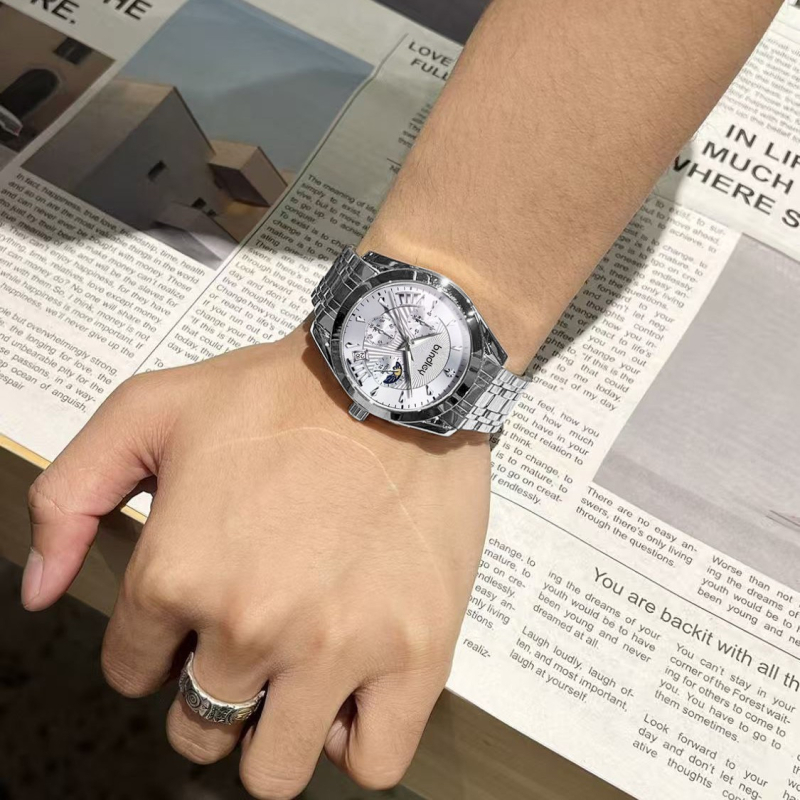 Muški kvarcni sat s kalendarom, klasičan poslovni stil