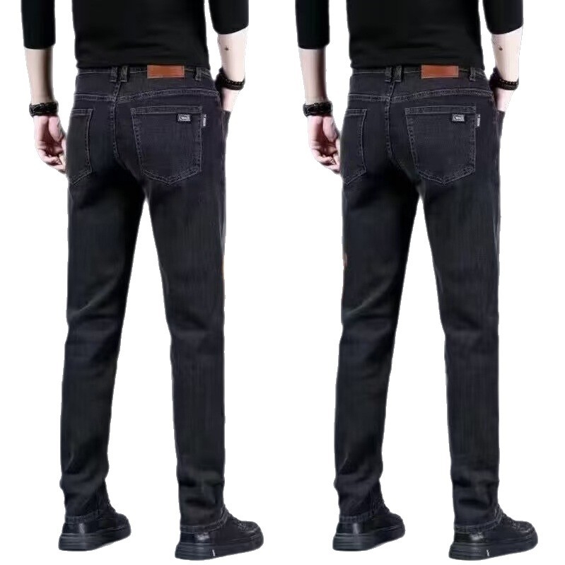 Férfiaknak rugalmas farmernadrág, egyenes szár, slim fit, mosott felület