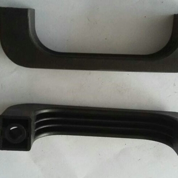 120 mm plastična ojačana ručka za vrata ormara i garderobe, push-pull, površinska montaža, u obliku luka, moderni minimalistički stil