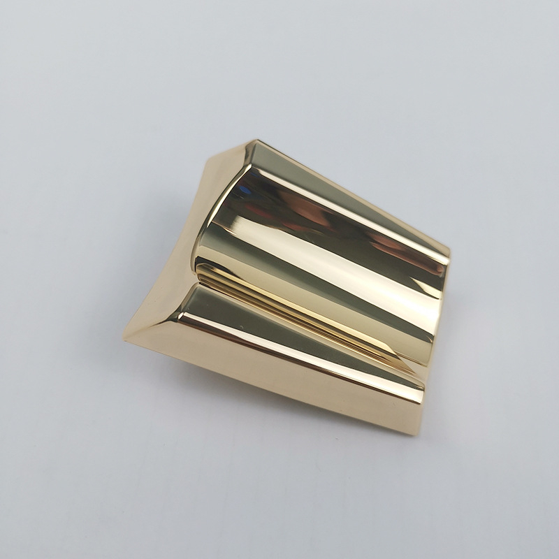 Posebno oblikovana udubljena ručka od legure za ormar; mesingana ručka za garderobu; svjetlosrebrna ručka za ladice i ormar za cipele; ručka od čistog bakra