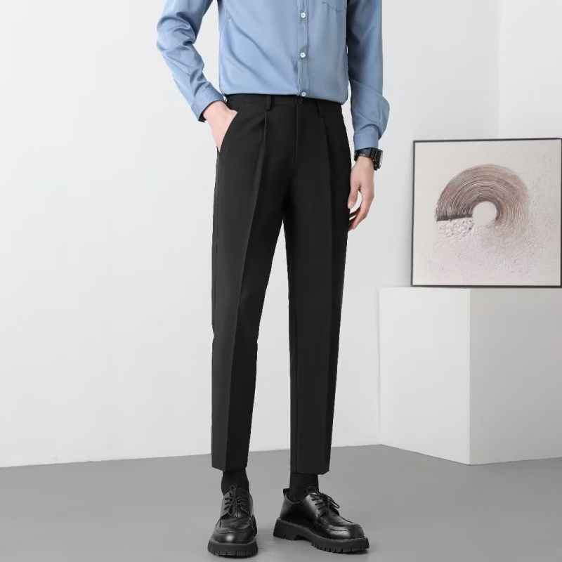 Férfi prémium öltönynadrág, gyűrődésmentes, slim-fit, foltálló, egyenes szárú, irodai viselet