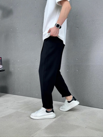 Muške hlače od Ice Silk, ljetni model 2025, ravni kroj, opušten fit, casual stil s korejskim utjecajem, vrhunski izgled