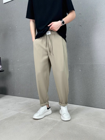Muške hlače od Ice Silk, ljetni model 2025, ravni kroj, opušten fit, casual stil s korejskim utjecajem, vrhunski izgled