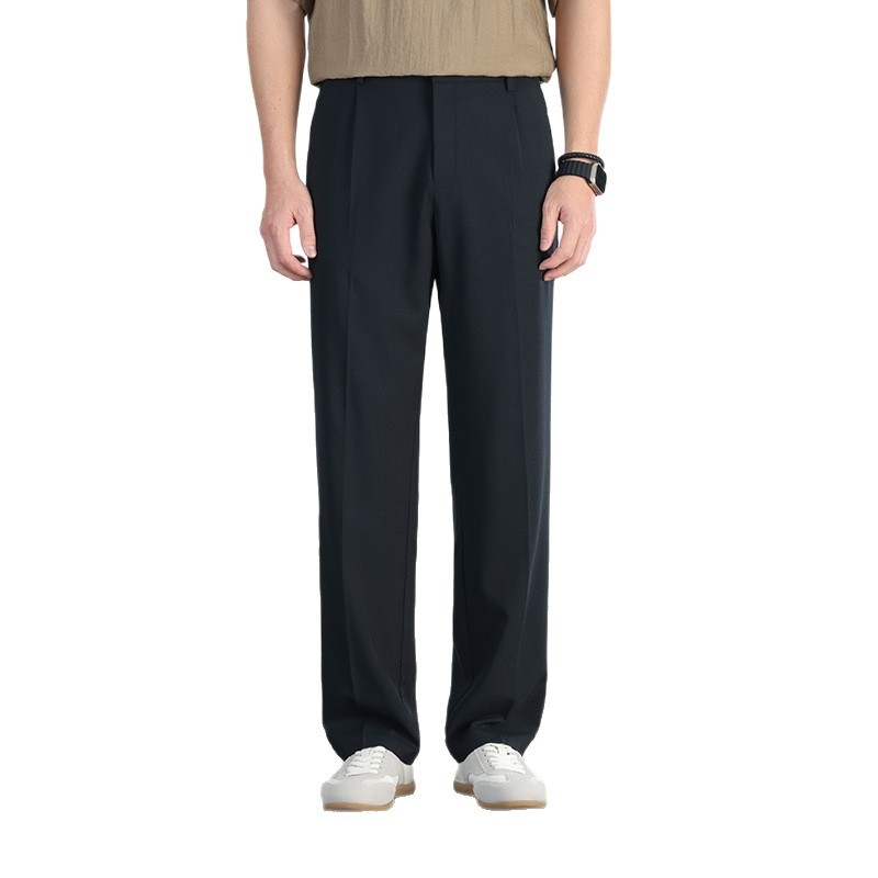 Férfiaknak szánt lazább casual nadrág Tencel és len keverékéből, twill textúrával és lágy eséssel