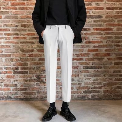 Muške hlače uskog kroja, kratke dužine, plus veličina, ravni kroj, poslovno- casual stil s draperiranim učinkom