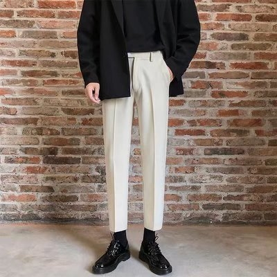 Muške hlače uskog kroja, kratke dužine, plus veličina, ravni kroj, poslovno- casual stil s draperiranim učinkom