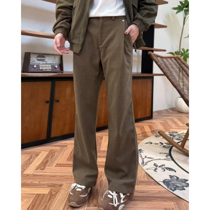 Cleanfit muške hlače ravnog kroja, boja marelice, zimske, ležerna silueta, finog ribljeg kostu uzorka, plisirane, casual hlače