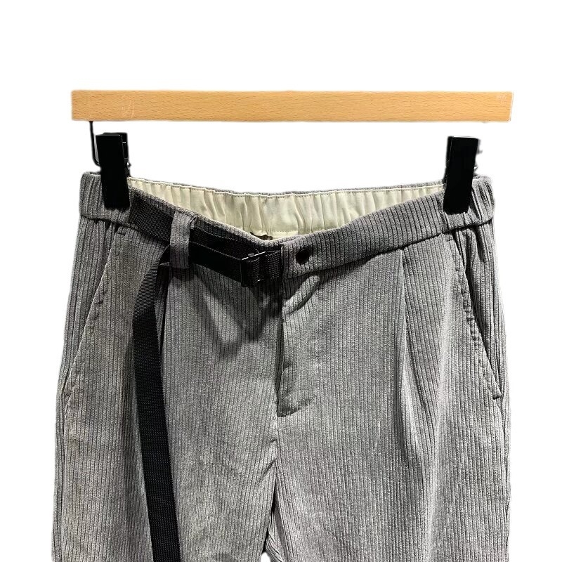 Férfi corduroy nadrág, slim szabás, bokáig érő hossz, üzleti casual stílus, anti-wrinkle