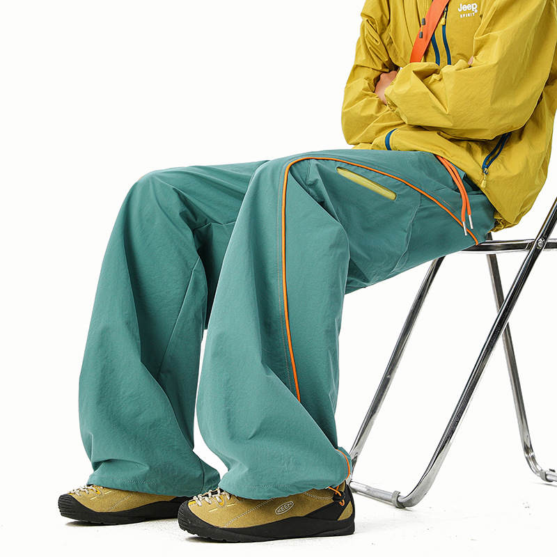 Amerikai stílusú kültéri vízlepergetős férfi softshell cargo nadrág, laza szabású