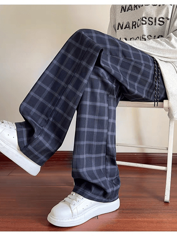 Muške duge hlače u mornarsko plavoj boji s kontrastnim retro kariranim uzorkom, casual, straight kroj