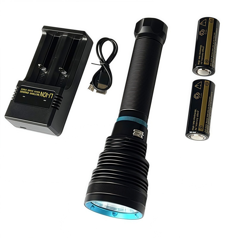 P70 LED potopna baterijska svjetiljka s 26650 baterijom, vodootporna tražilica svjetla, domet 100–200 m