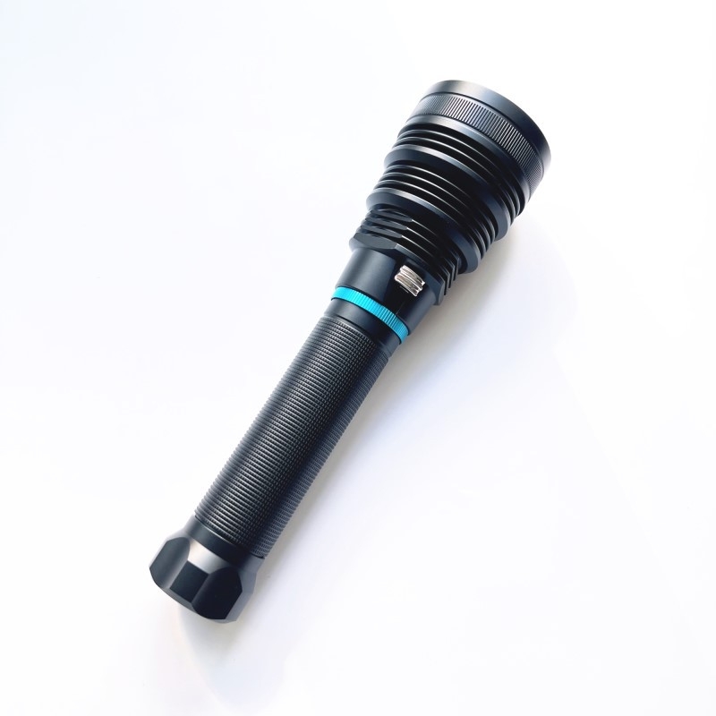 P70 LED potopna baterijska svjetiljka s 26650 baterijom, vodootporna tražilica svjetla, domet 100–200 m