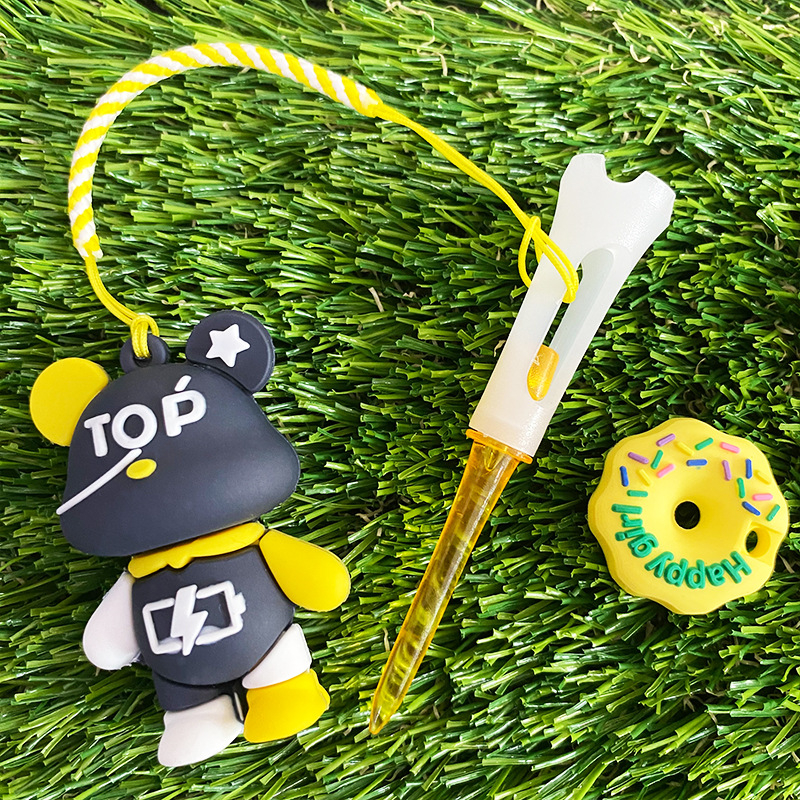 Privjesak medvjed za golf Tee — silikon/plastični držač lopte s fiksnim prstenom