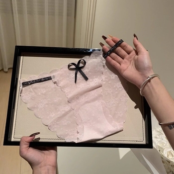 Bešavne čipkaste gaćice za žene s antibakterijskom zaštitom prepona, nizak struk, seksi