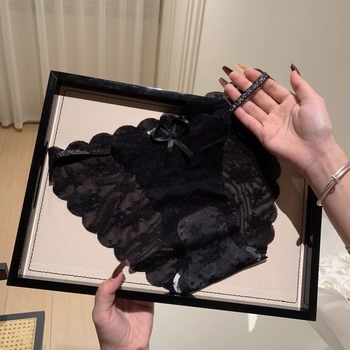 Bešavne čipkaste gaćice za žene s antibakterijskom zaštitom prepona, nizak struk, seksi