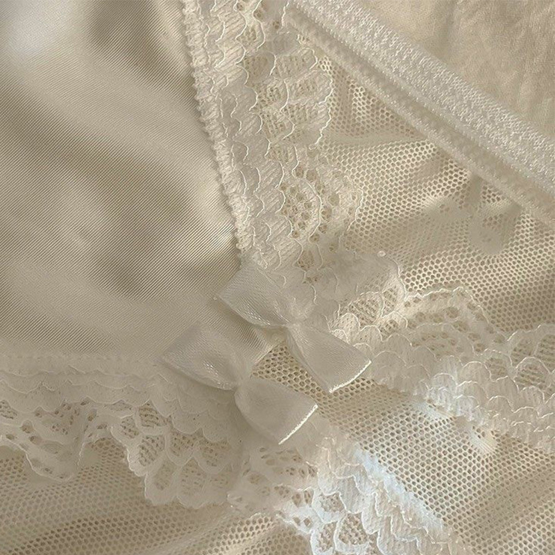 Francuski stil poluprozirne gaćice s čipkastim rubom i mašnicom, pamukova podstava