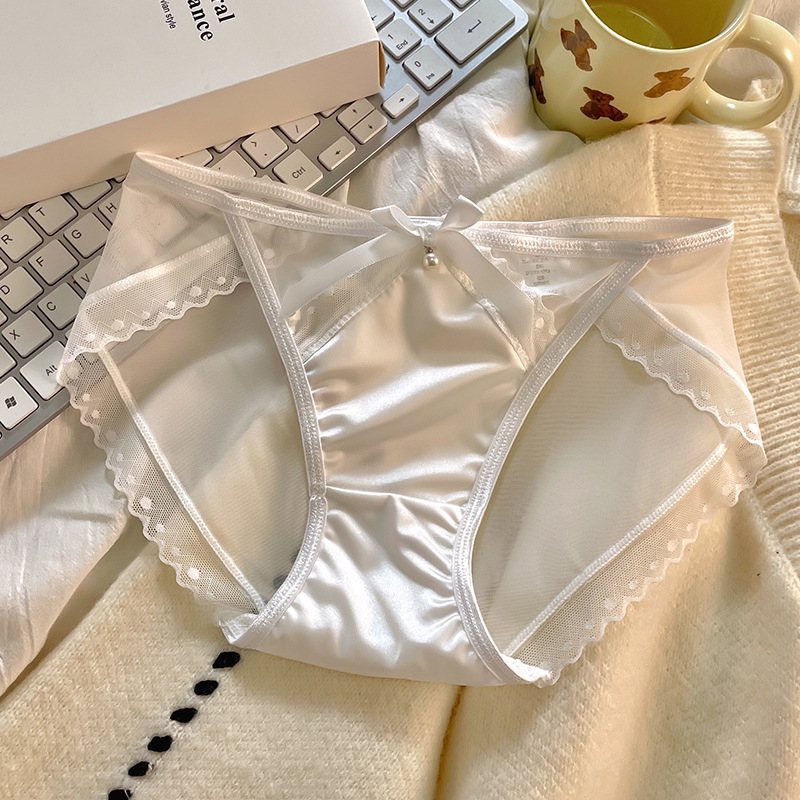 Ženske gaćice srednje visine, pamukova podstava u preponi, čipkasti rub, prozračna mreža, Ice Silk materijal