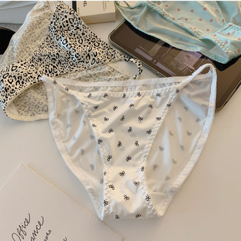 Francuski stil leopard uzorak, prozračne ženske gaćice s tankim trakama, niska struk, bočni izrez, pamukasta podstava