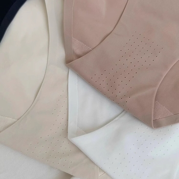 Japanski stil, jednostavne ženske gaćice od ice silk, prozračne i udobne, s niskim strukom, jednobojne
