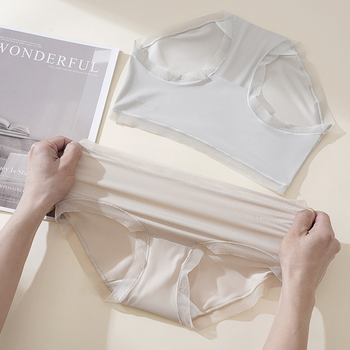 Ženske gaćice od ice silk materijala s pamukom u području prepona, srednji pojas, trokutasti kroj, prozračne, antibakterijske