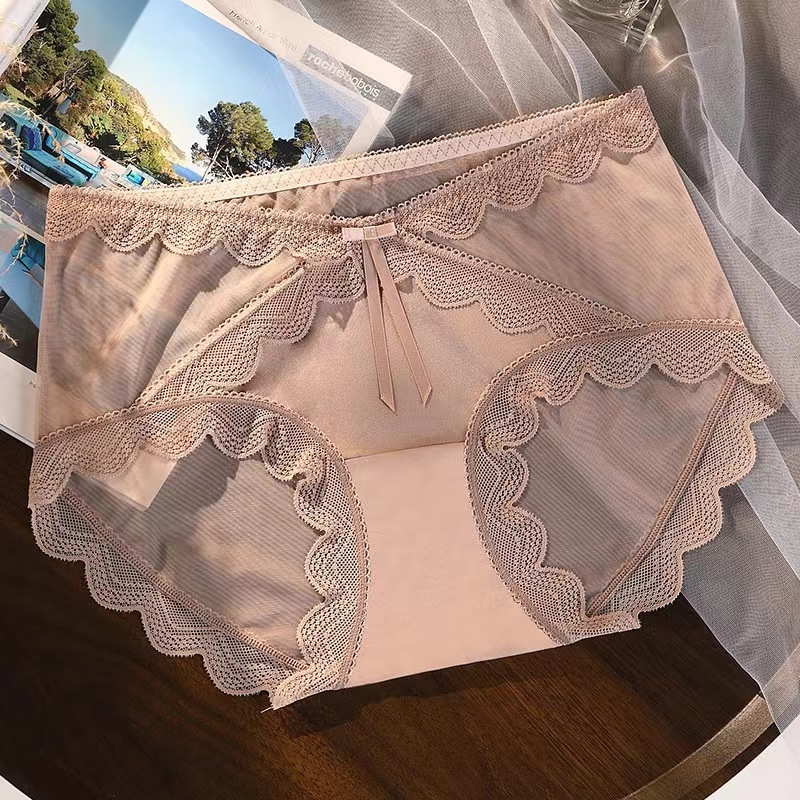Ženske gaćice srednjeg struka, plus veličina, ice-silk materijal, čipkasti rub, mekana elastična tkanina