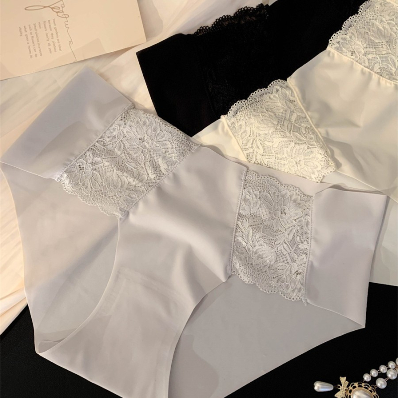 Bezšivne ženske gaćice od ice-silk, bikini kroj, tanke za sve sezone, model 2025