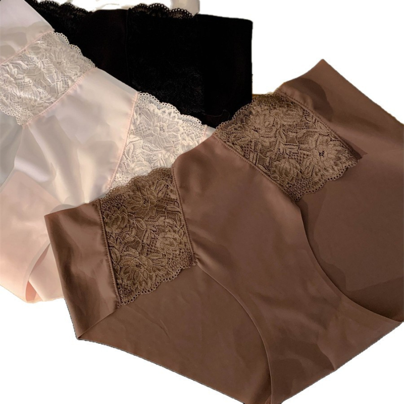 Bezšivne ženske gaćice od ice-silk, bikini kroj, tanke za sve sezone, model 2025