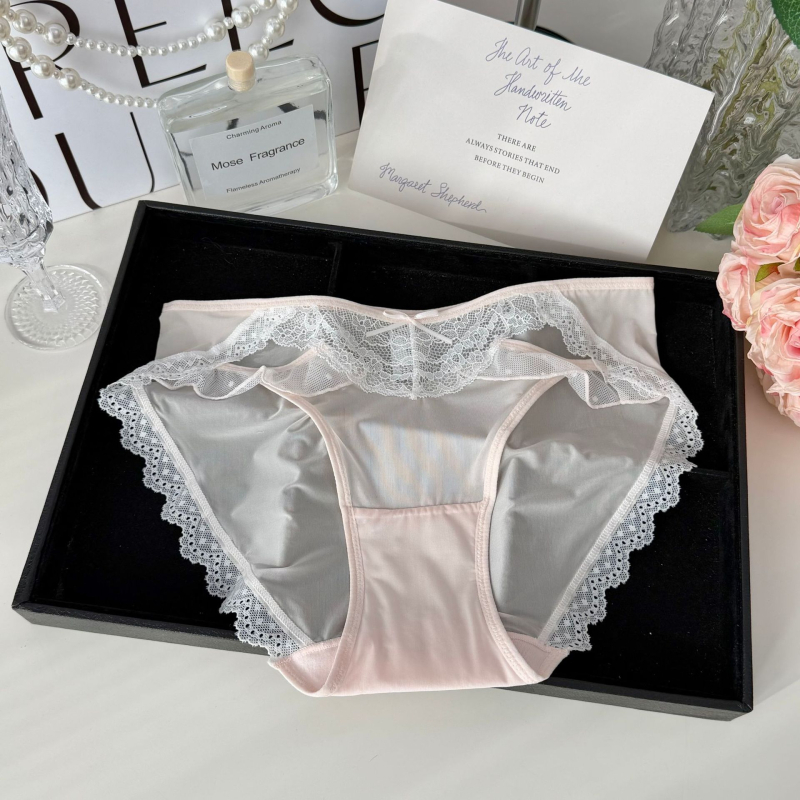 Ženske gaćice od Ice Silk čipke, mekane i udobne, ultra tanke, prozračne, s izrezanim uzorkom